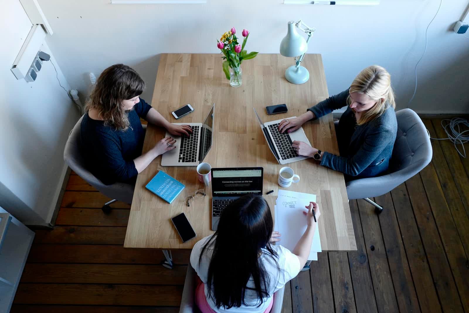 Micro-service contracts are important